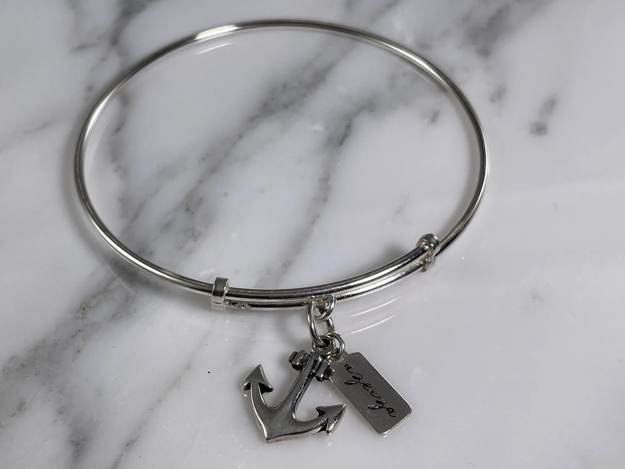 Expandable Anchor Bangle Bracelet